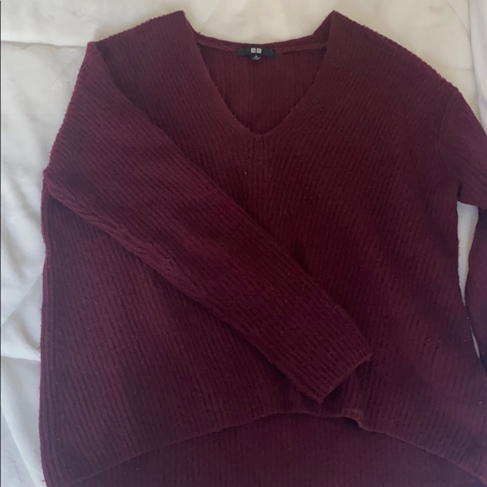 V-neck sweater